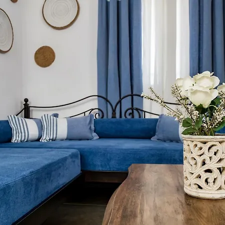 Cozy Little House In Appartement